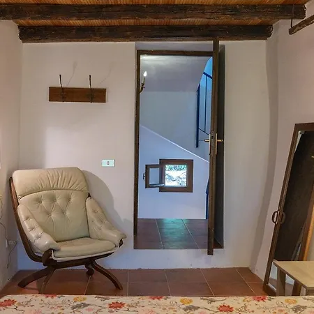 Dimora Concept - Casa Laetitia * Pornassio