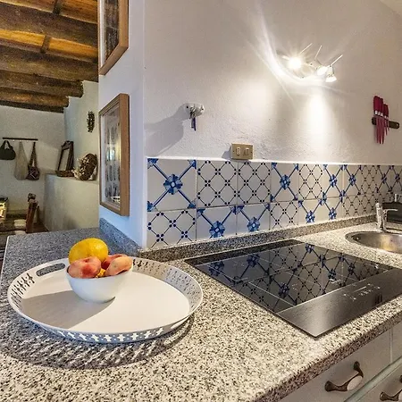 Dimora Concept - Casa Laetitia *