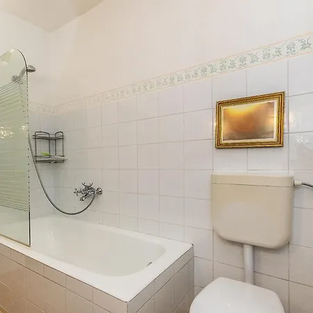 Dimora Concept - Casa Laetitia Hébergement de vacances Pornassio