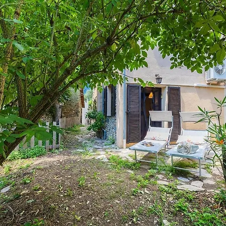 Dimora Concept - Casa Laetitia Hébergement de vacances *