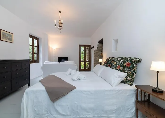 Dimora Concept - Casa Laetitia Vakantiehuis Pornassio