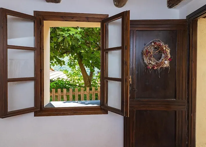 Vakantiehuis Dimora Concept - Casa Laetitia Pornassio